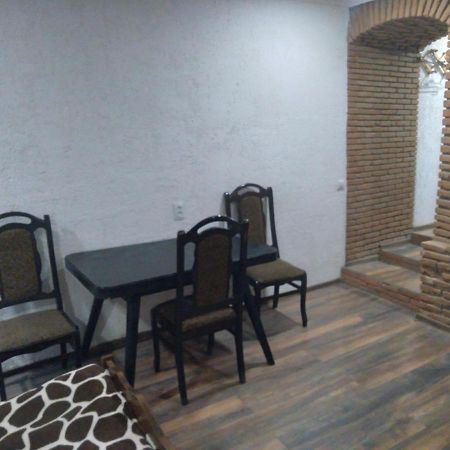 Sani Apartman Tbiliszi Kültér fotó